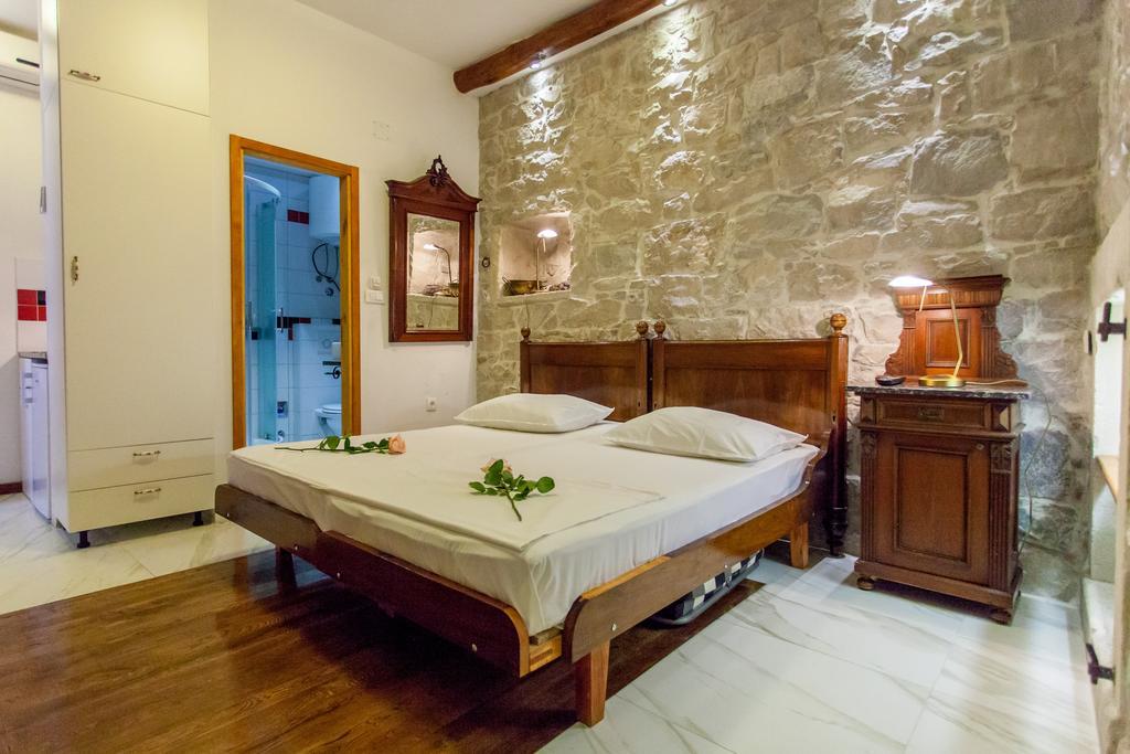 Studios Balic Lux Split Room photo