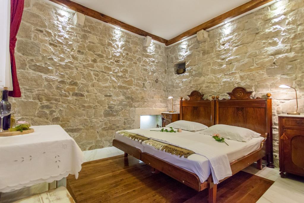 Studios Balic Lux Split Room photo